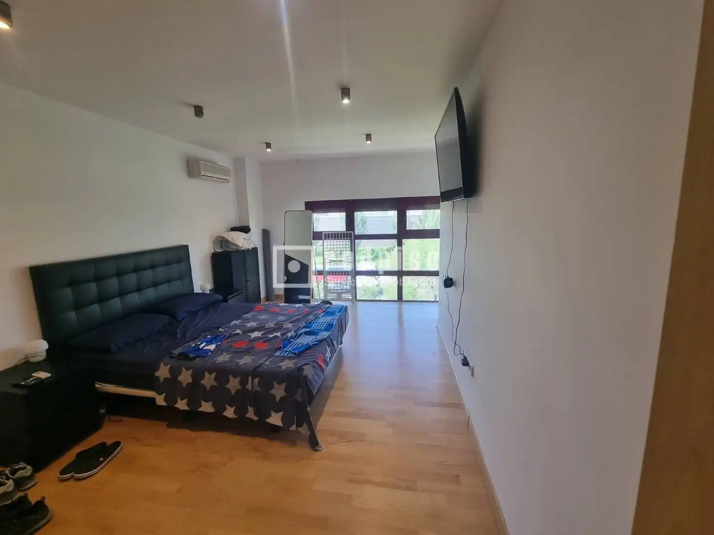 Dúplex en venta en Madrid con Aire acondicionado, Calefacción y Jardín privado