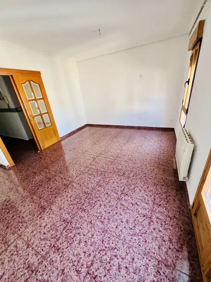 Flat for sale in Zaragoza  with Heating, Oven and Washing machine
