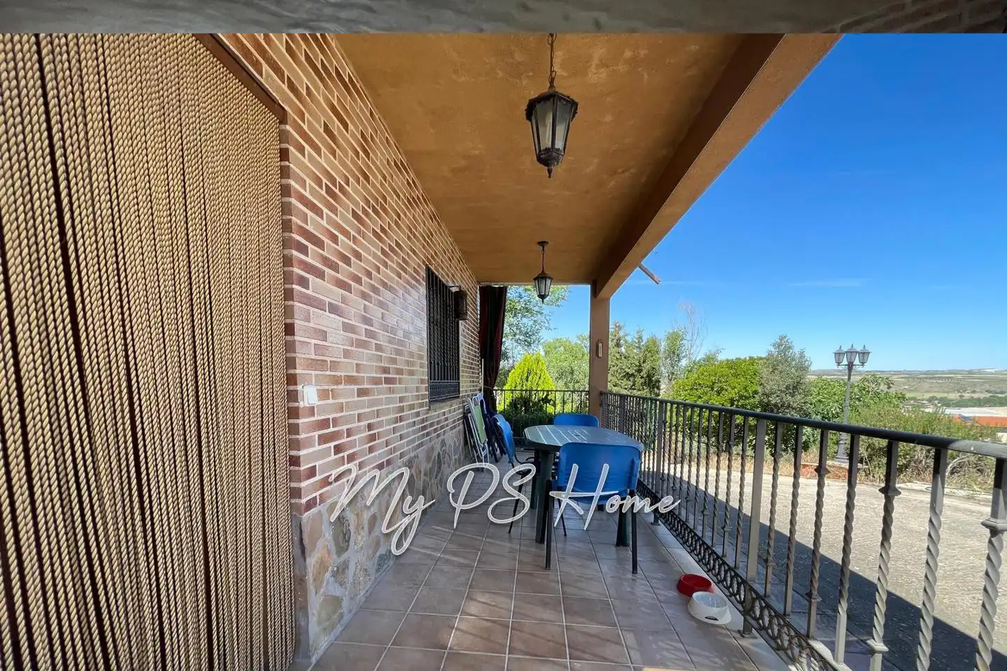Terraza de Casa o chalet en venta en Barajas de Melo con Aire acondicionado, Jardín privado y Amueblado