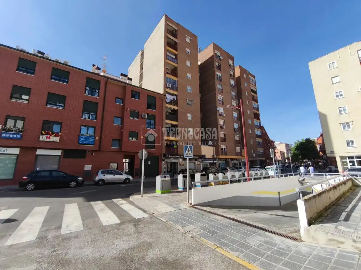 Piso en venta en Bulevar - Plaza Castilla