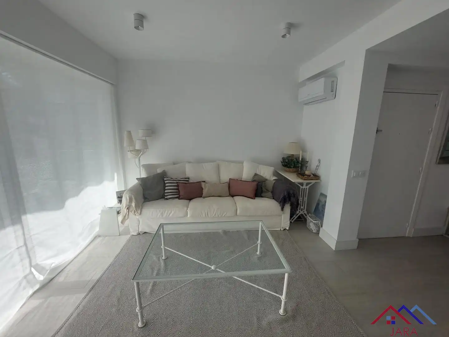 Living room of Flat for rent in El Puerto de Santa María  with Terrace and Furnished