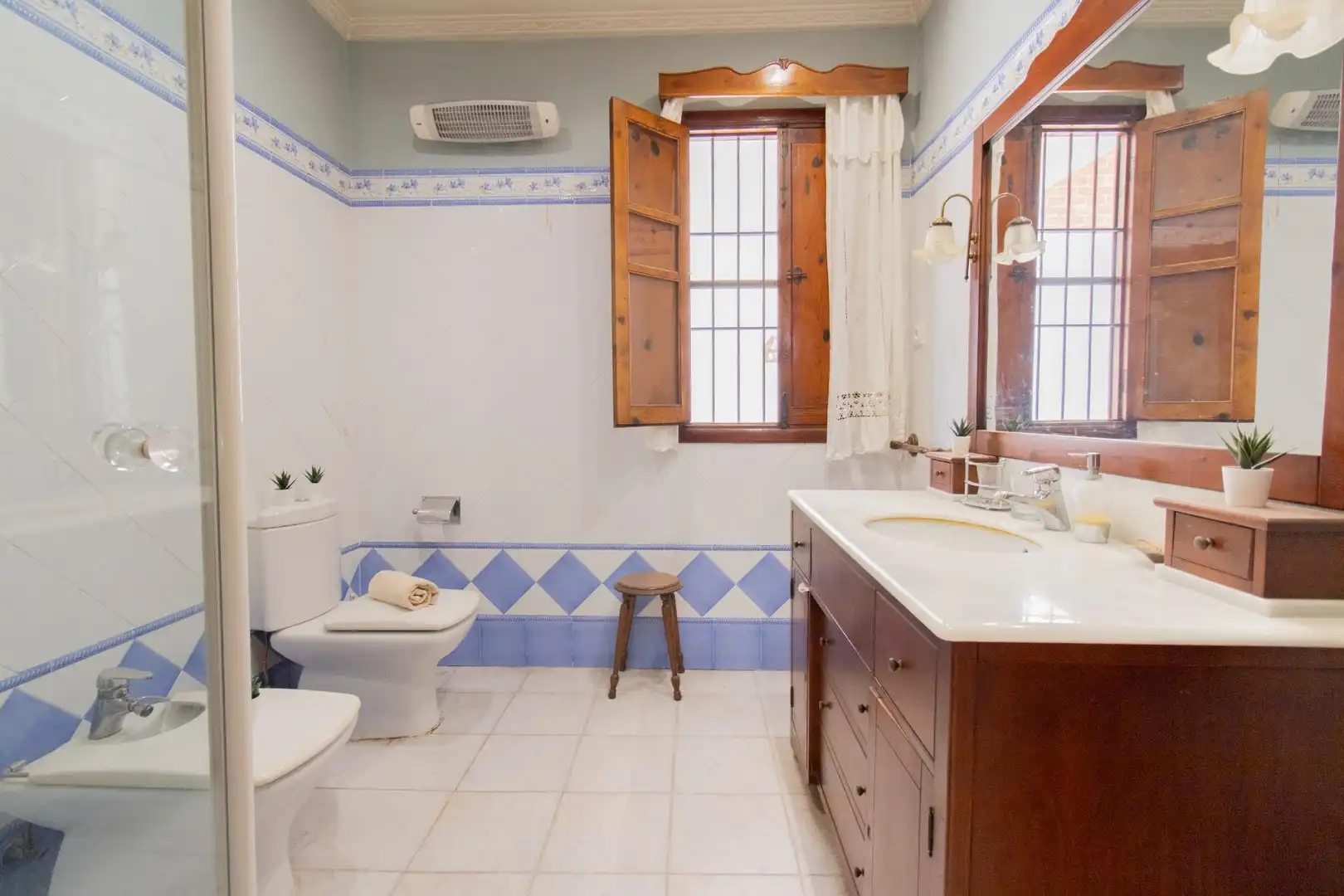 Bathroom of Country homes for sale in Rafelbuñol / Rafelbunyol  with Air Conditioner, Terrace and Furnished