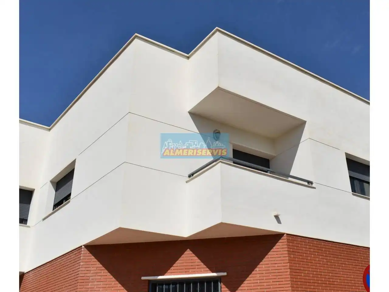 Vista exterior de Casa o xalet en venda en El Ejido amb Aire condicionat, Terrassa i Traster