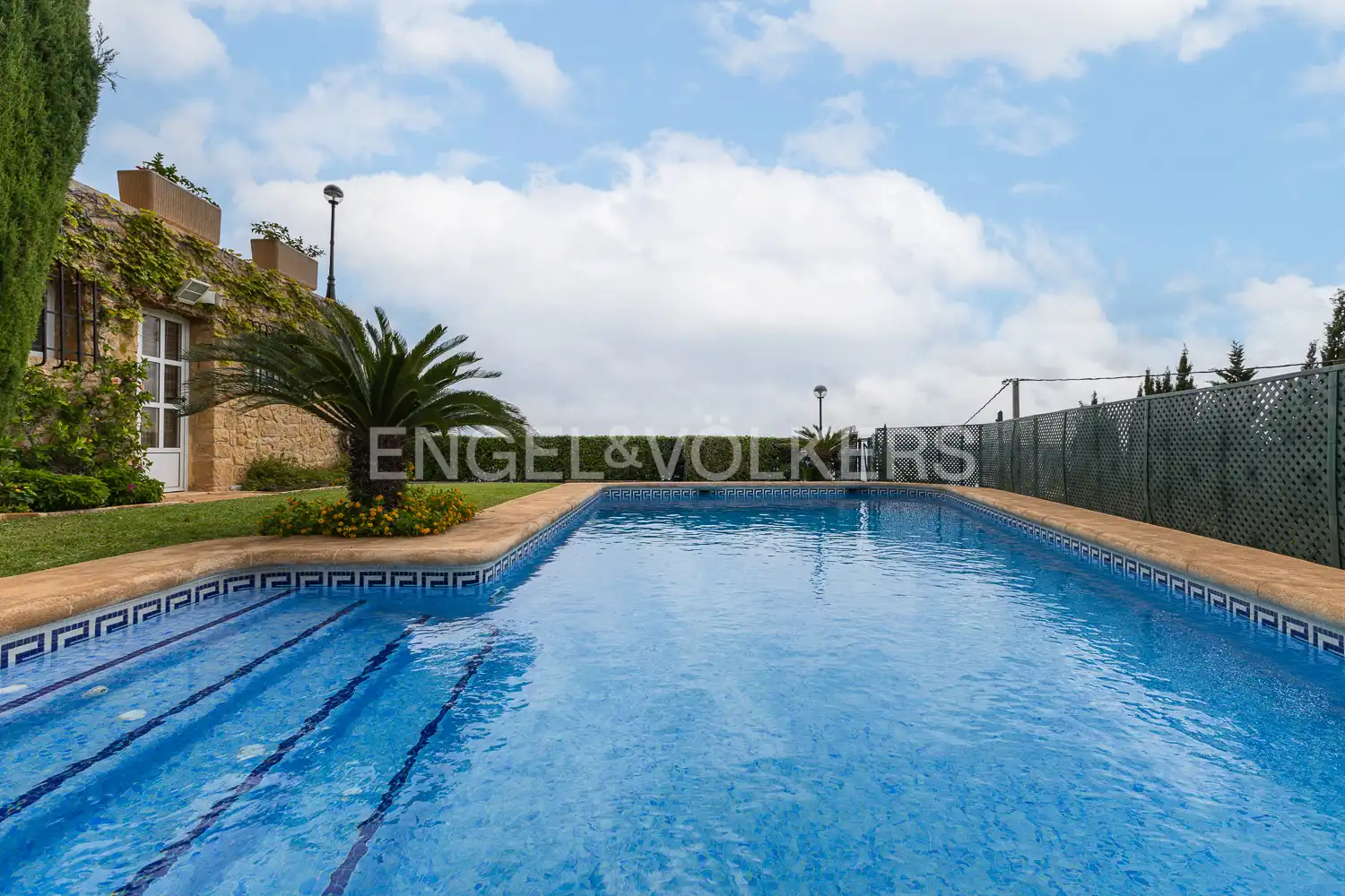 Casa con terraza en alquiler en Calle Salem, imagen 2