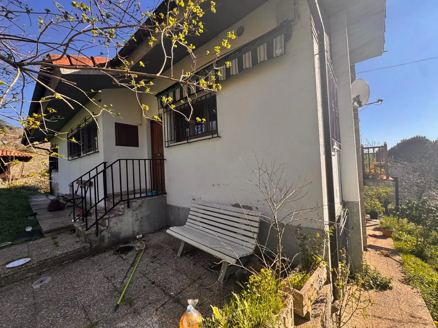 Vista exterior de Casa o chalet en venta en Piloña con Calefacción