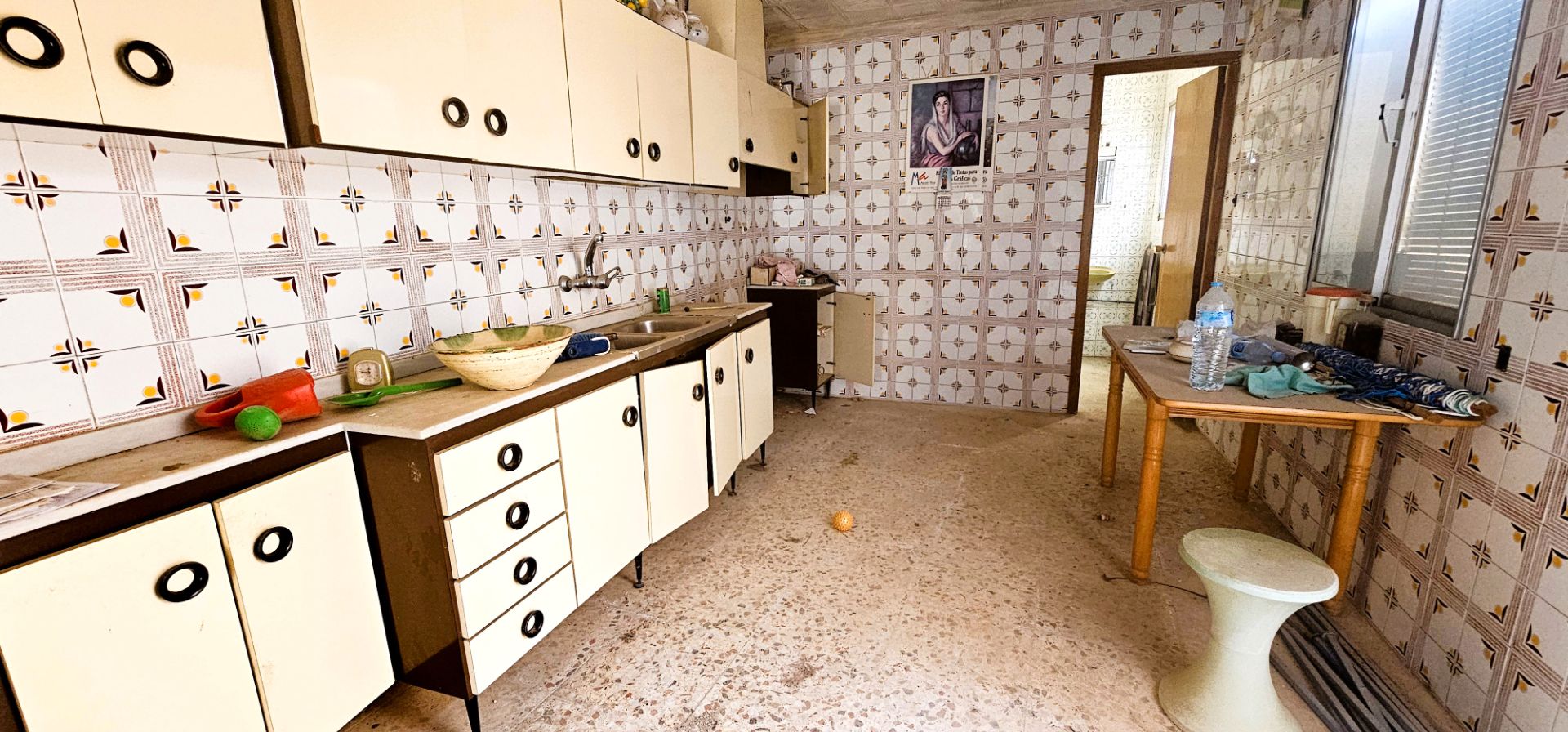 Küche von Einfamilien-Reihenhaus zum Verkauf in Totana mit Terrasse und Abstellraum