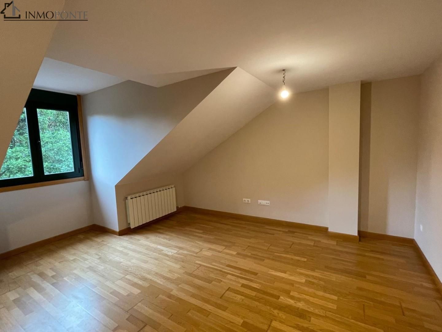 Apartament en venda en Moraña
