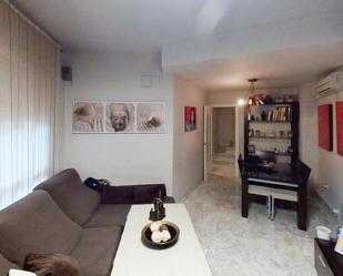 Living room of Single-family semi-detached for sale in  Córdoba Capital  with Air Conditioner, Heating and Parquet flooring