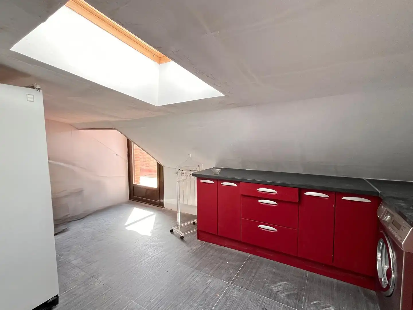 Wohnung zum Verkauf in Los Navalmorales mit Klimaanlage und Heizung