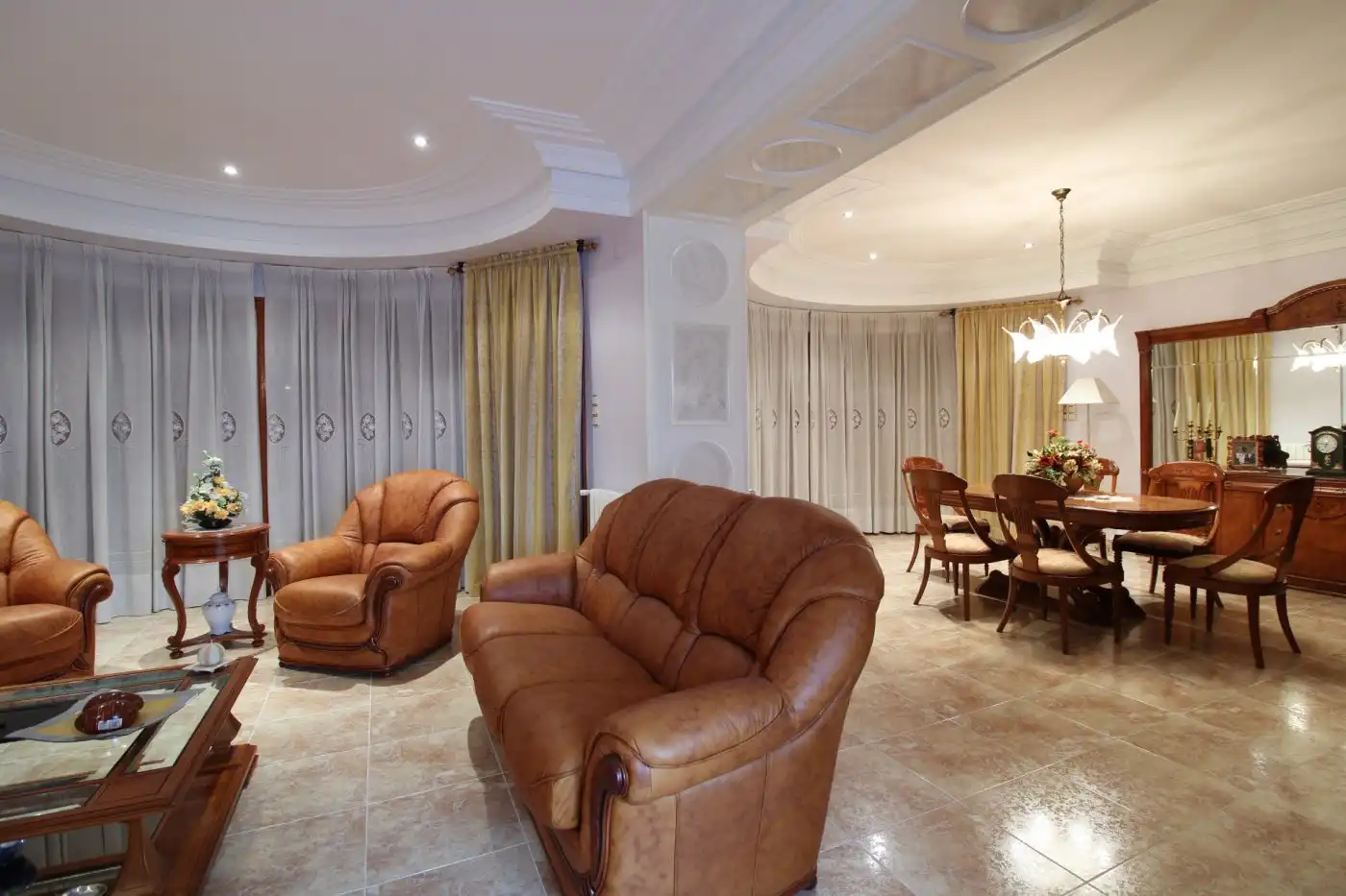Sala d'estar de Casa o xalet en venda en Elche / Elx amb Jardí privat, Terrassa i Traster