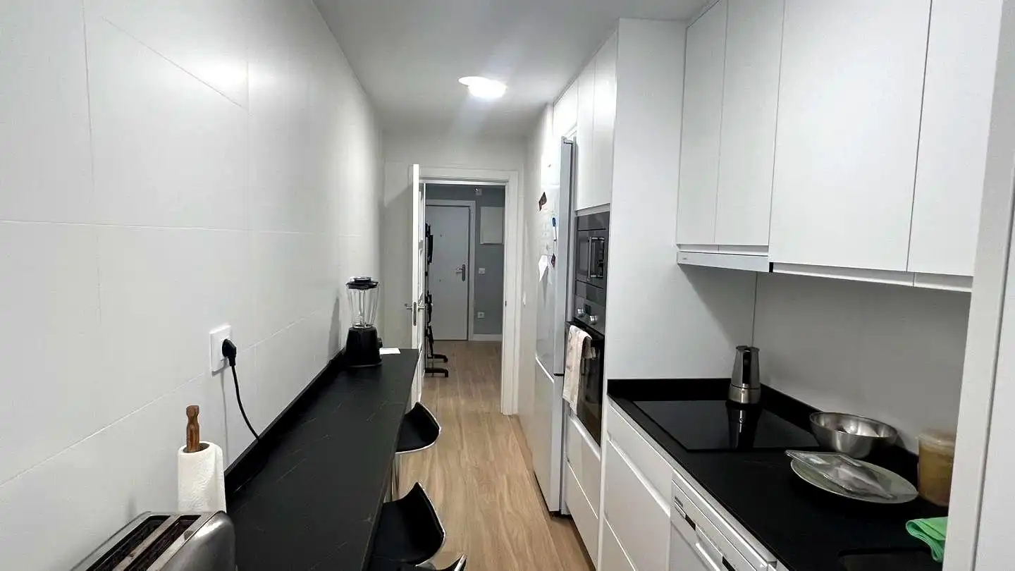 Cocina de Planta baja para compartir en Torrejón de Ardoz con Aire acondicionado y Amueblado