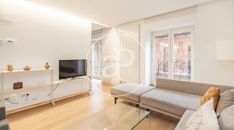 Photo 2 of Flat to rent in Calle de Génova, Almagro,  Madrid Capital