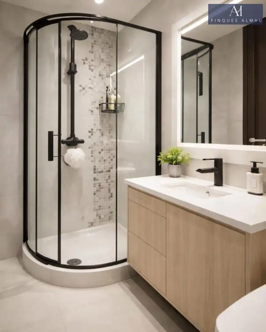 Bathroom of Flat for sale in Castelldefels  with Private garden, Terrace and Community pool