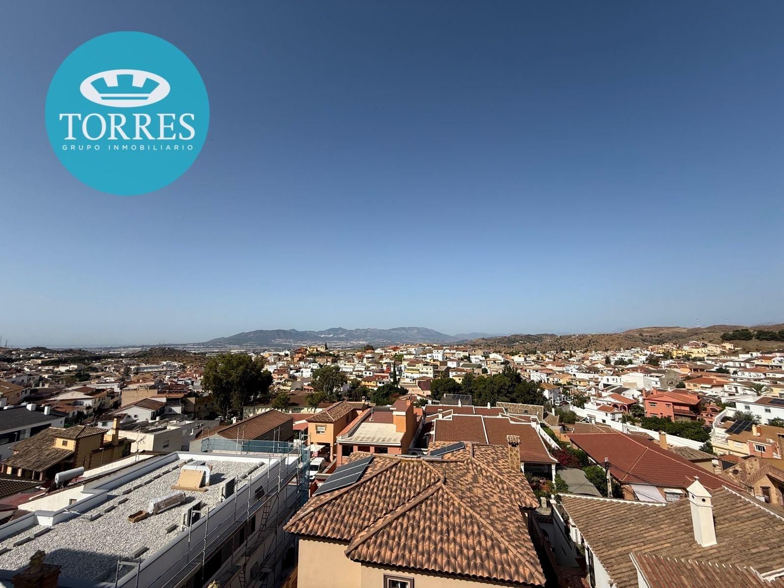 Exterior view of Single-family semi-detached for sale in Málaga Capital  with Air Conditioner, Terrace and Swimming Pool