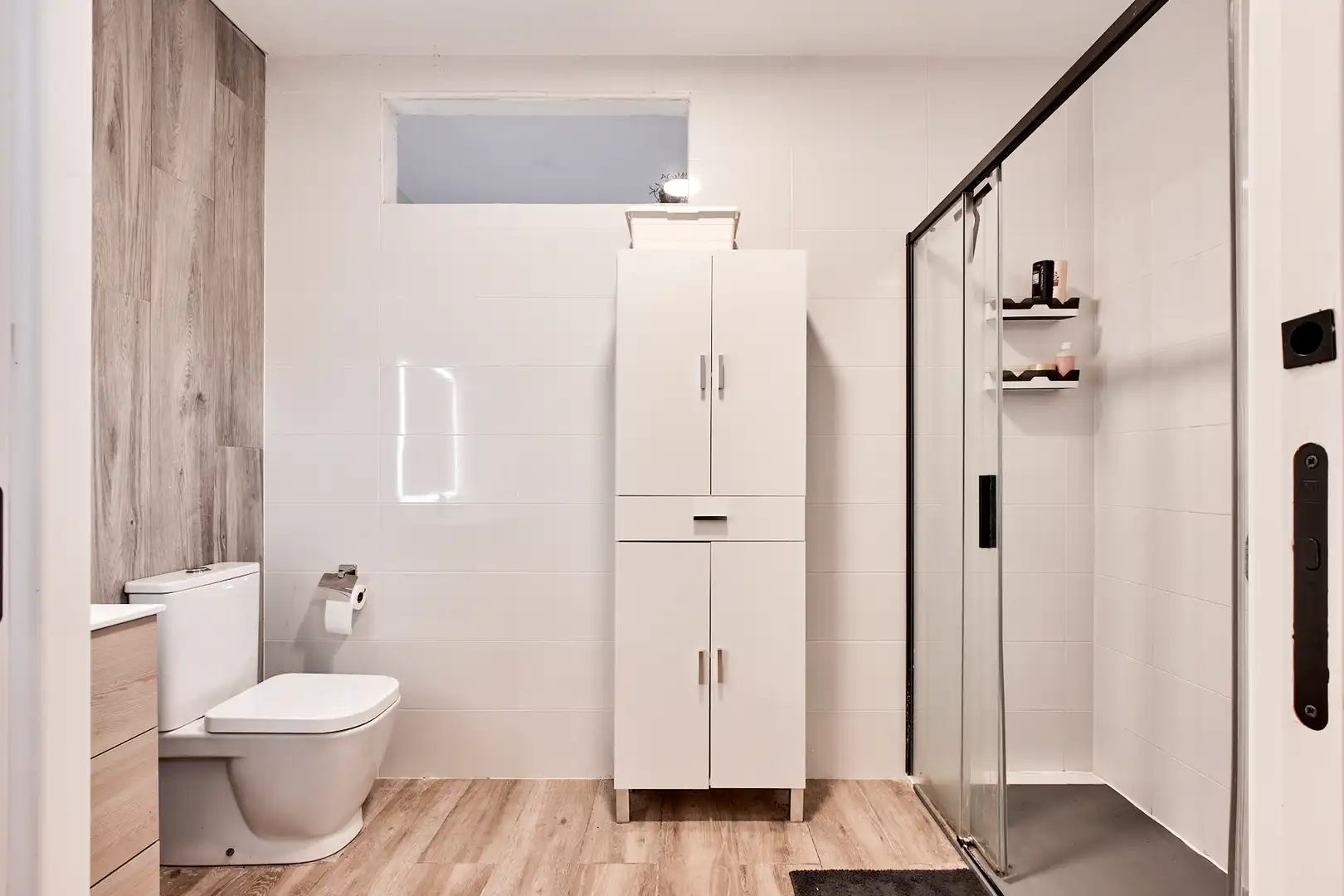 Baño de Casa o chalet en venta en Bergondo con Calefacción, Jardín privado y Piscina