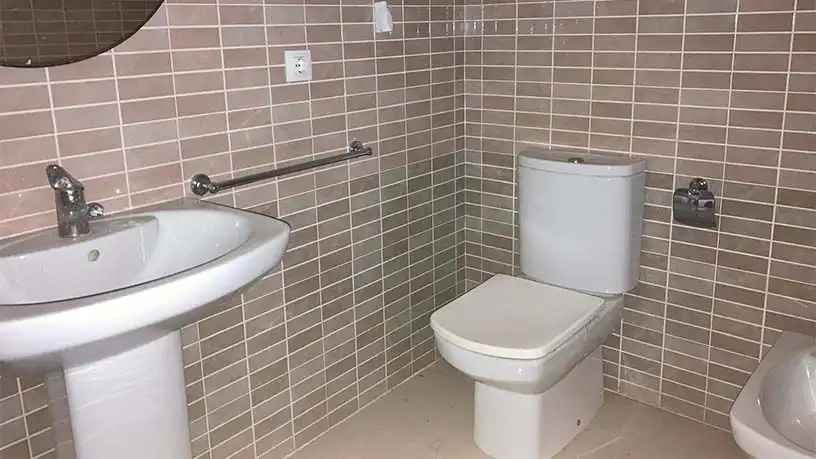Bany de Pis en venda en Cabanes