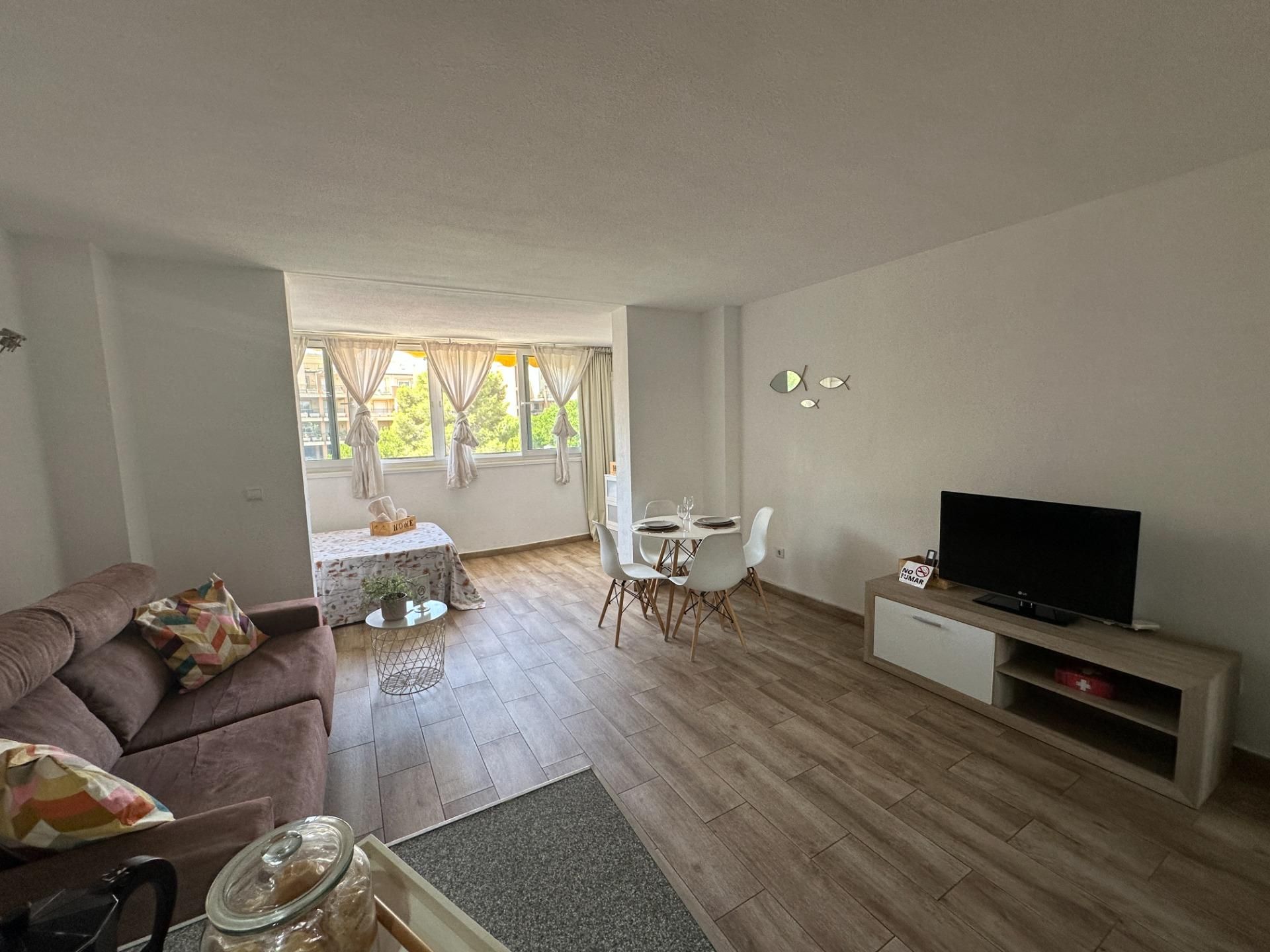 Bedroom of Apartment to rent in Fuengirola  with Air Conditioner, Private garden and Terrace