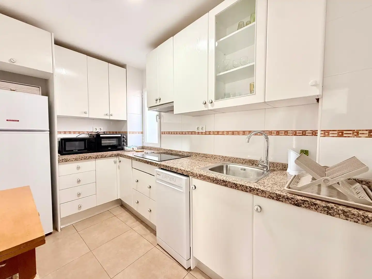 Küche von Wohnung zur Miete in  Almería Capital