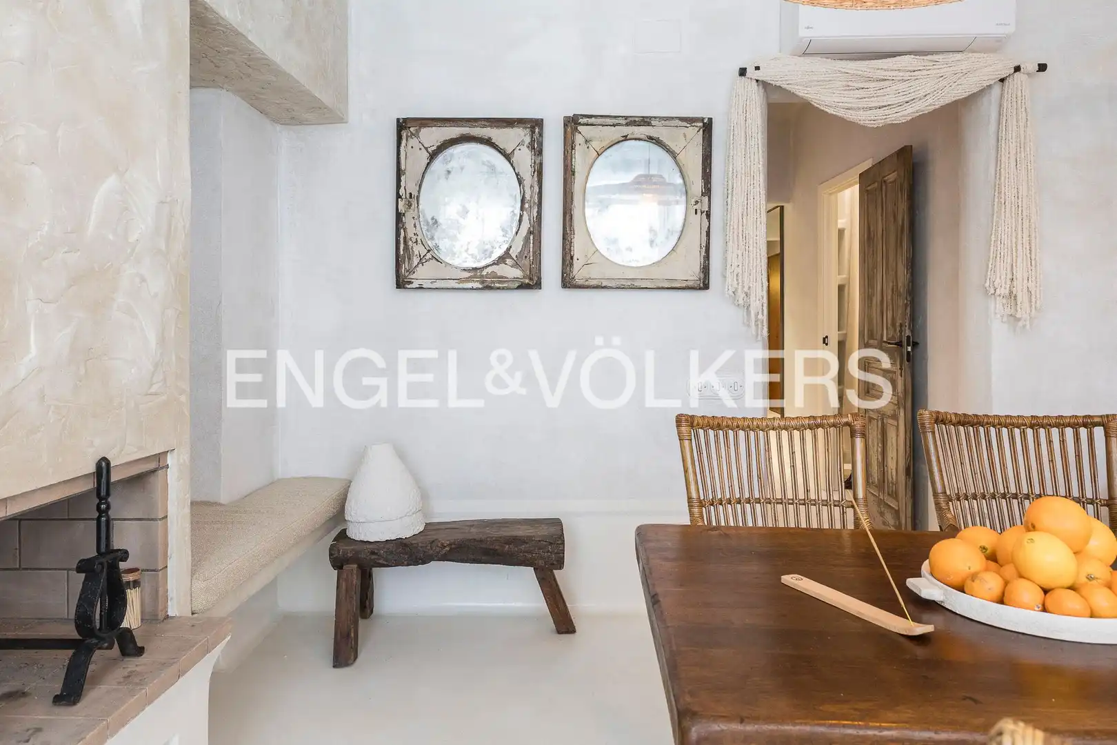 Attic for sale in Sants