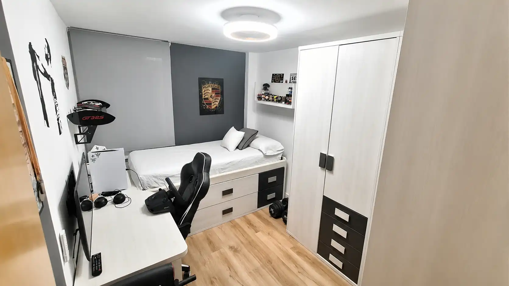 Schlafzimmer von Dachboden zum Verkauf in Barcelona