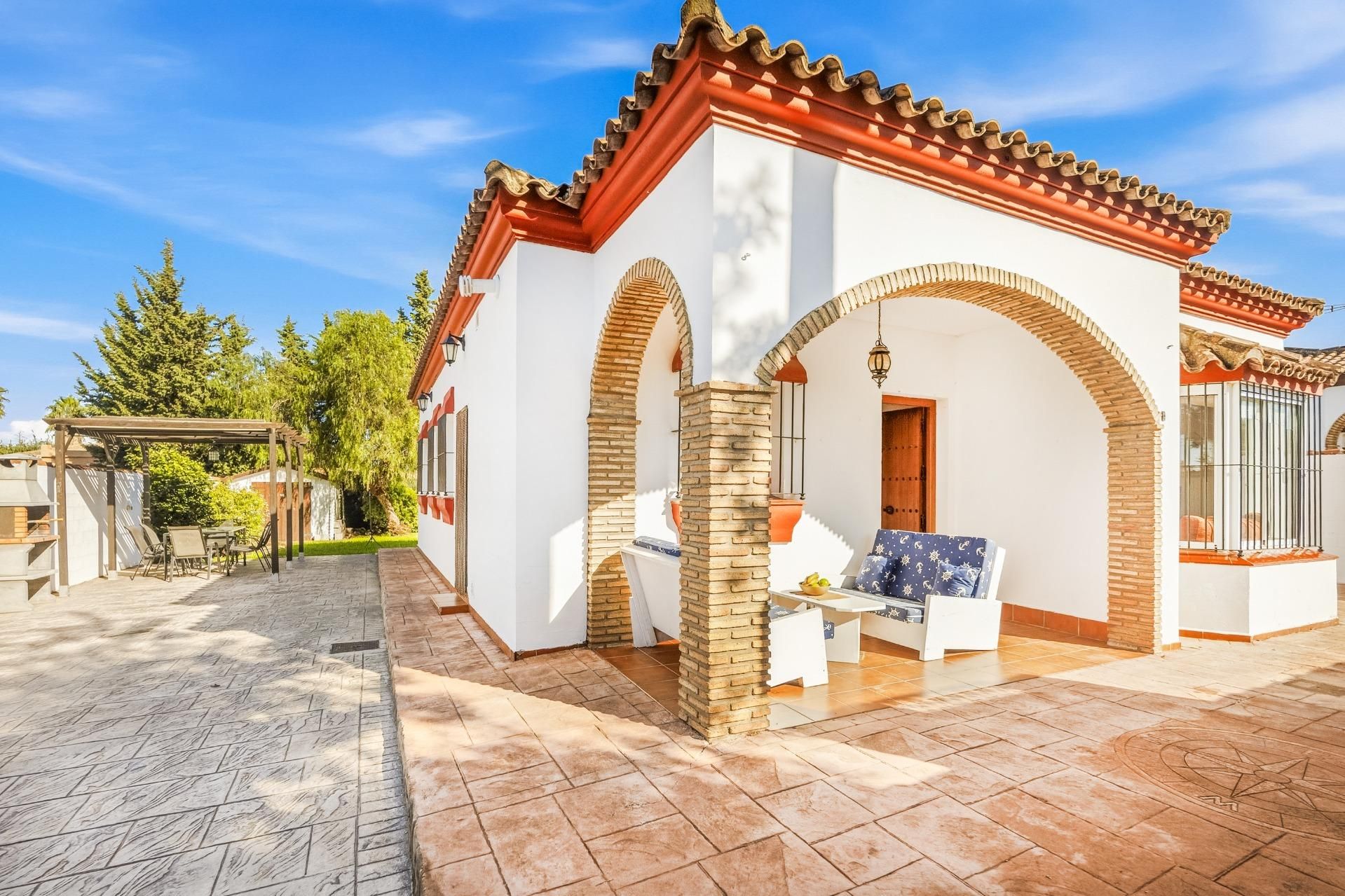 Jardín de Casa o chalet en venta en Chiclana de la Frontera con Aire acondicionado, Jardín privado y Terraza