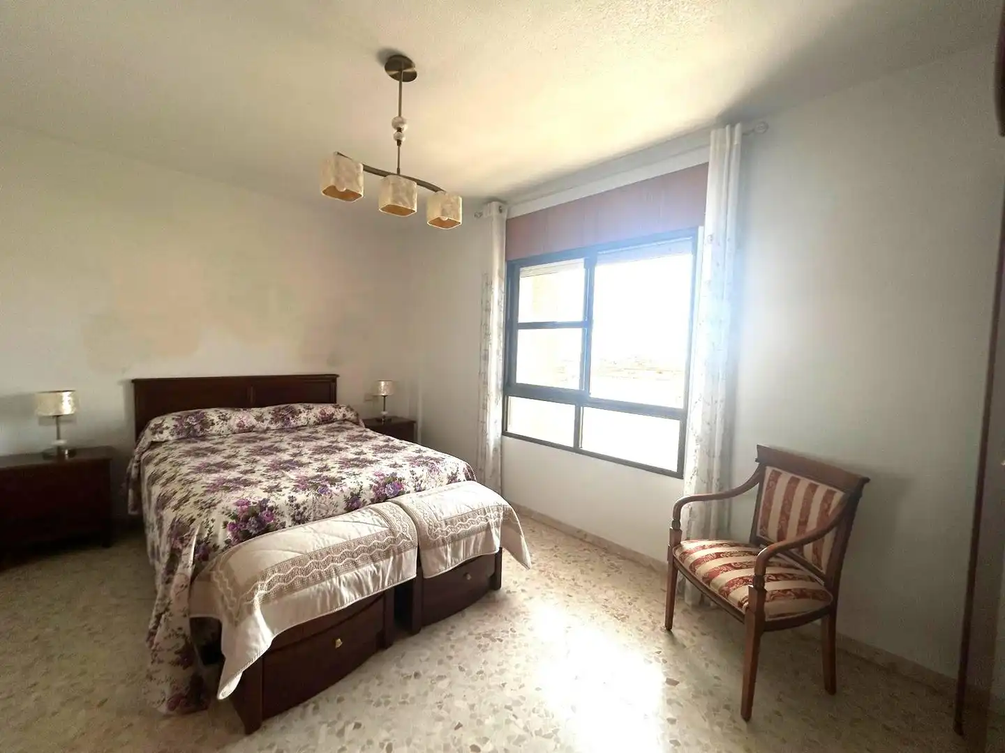 Habitación de Piso en venta en El Ejido con Amueblado y Balcón