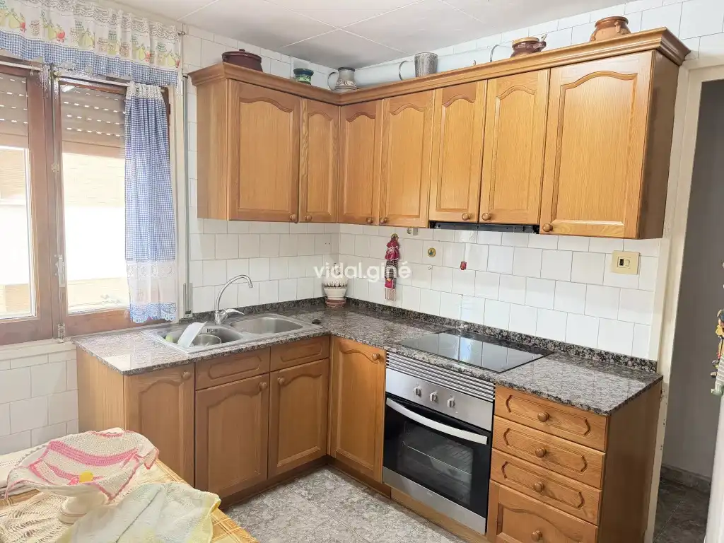 Cocina de Piso en venta en Balaguer con Calefacción y Amueblado