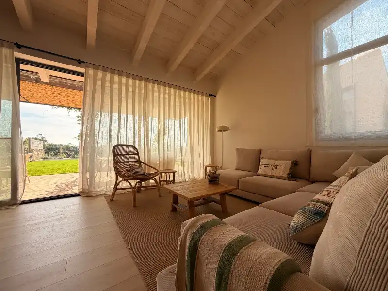 Sala de estar de Casa o chalet de alquiler en Cruïlles, Monells I Sant Sadurní de L'Heura con Aire acondicionado, Calefacción y Jardín privado