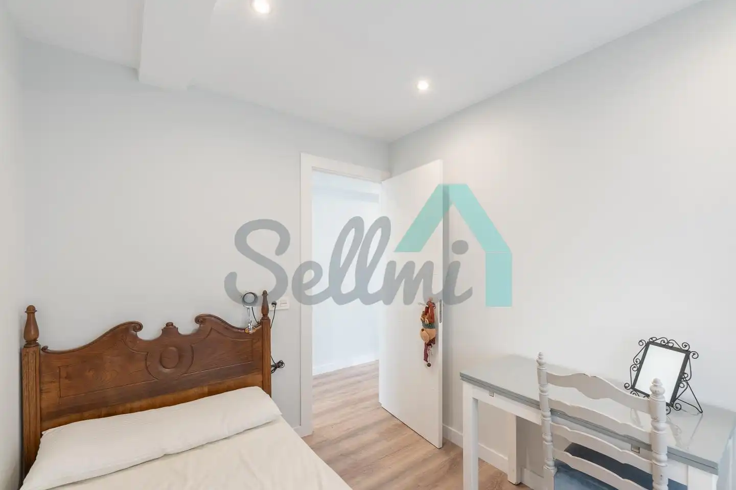 Bedroom of Flat for rent in Gijón   with Heating and Furnished