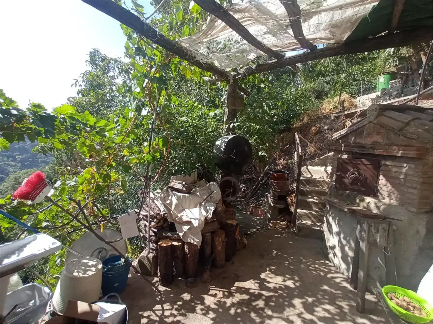 Terrassa de Finca rústica en venda en Genalguacil, Málaga