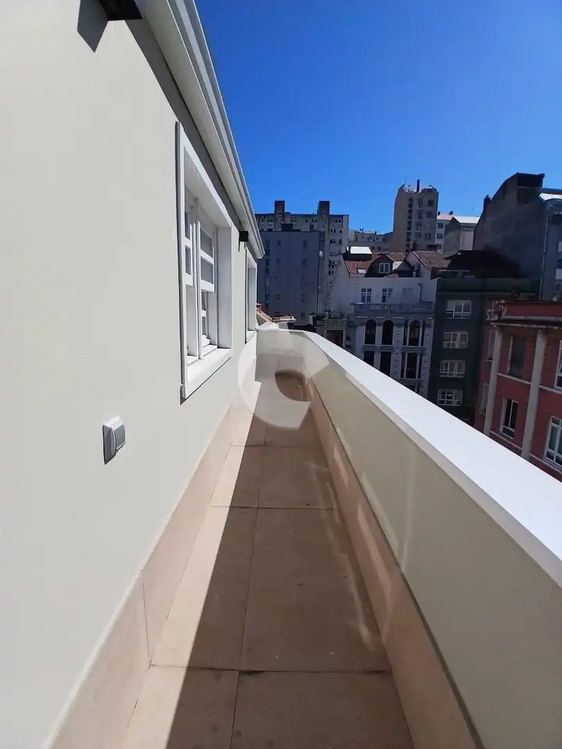 Terrassa de Pis en venda en A Coruña Capital  amb Calefacció, Terrassa i Balcó