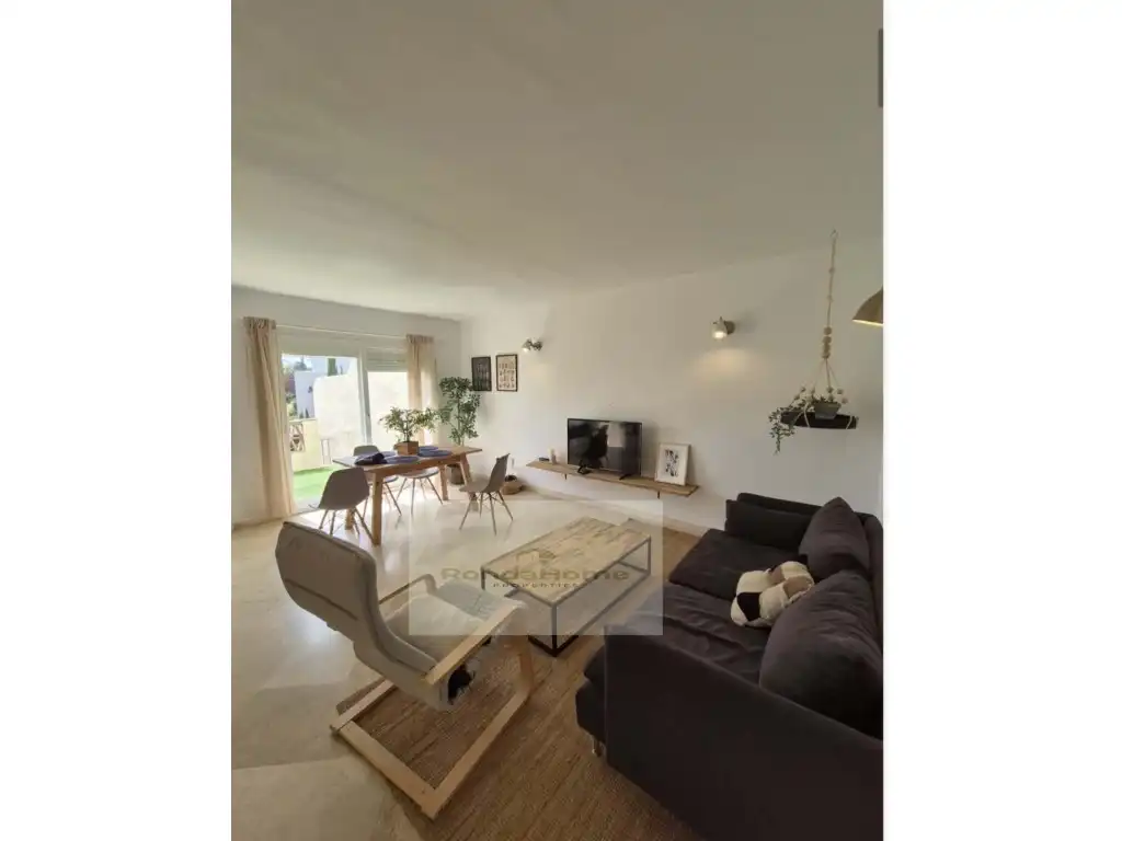 Sala d'estar de Pis en venda en Marbella amb Terrassa