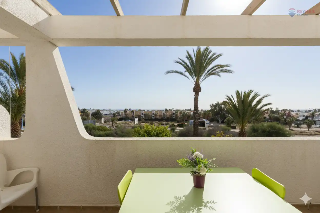 Apartament amb piscina en venda a Calle Vera Colina
