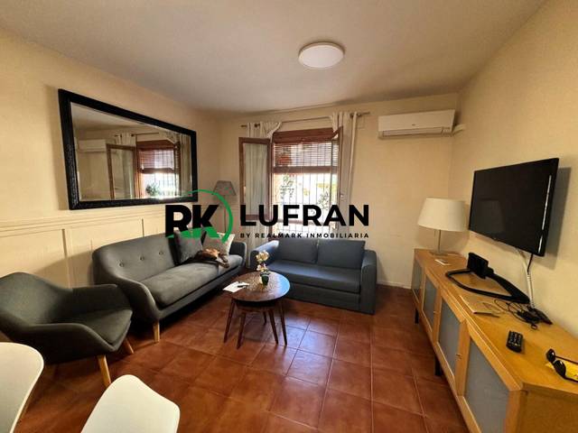 Piso en Alquiler en Casco Antiguo - Sta. Cruz - Ayuntamiento