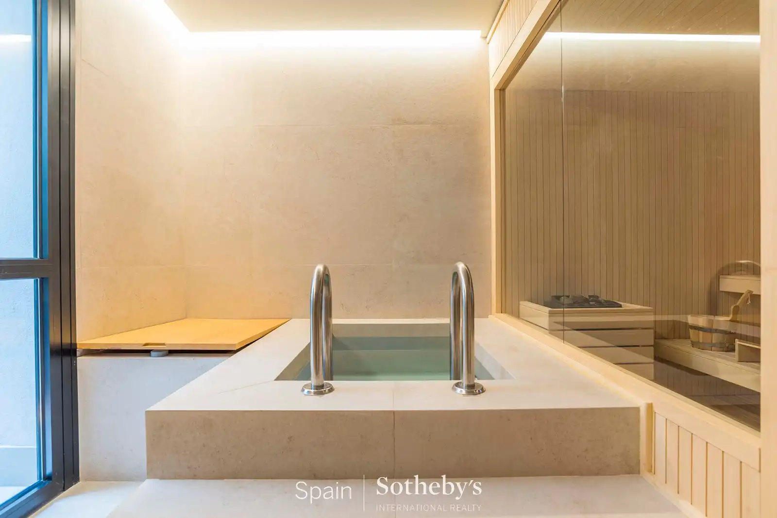 Baño de Apartamento en venta en Madrid con Aire acondicionado, Calefacción y Terraza