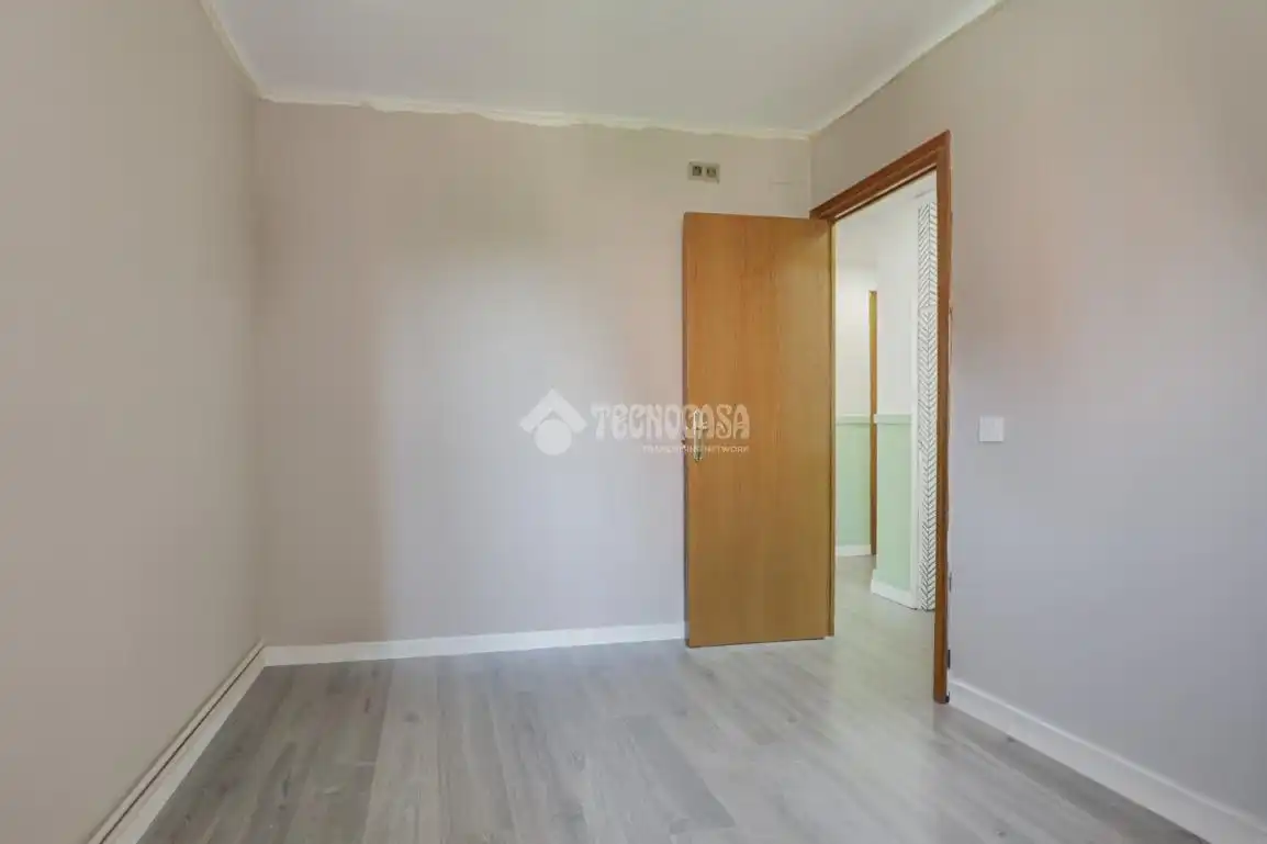 Dormitori de Pis en venda en Terrassa amb Parquet