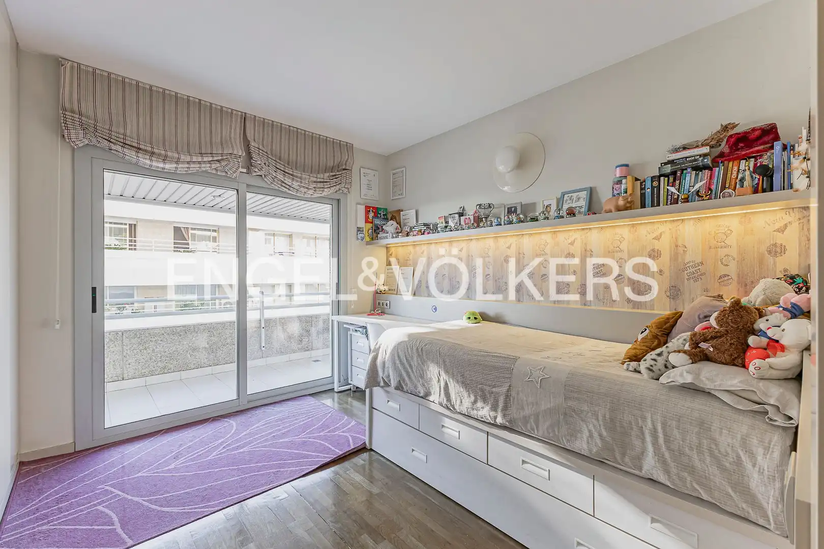Habitación de Piso en venta en Barcelona con Aire acondicionado, Calefacción y Jardín privado