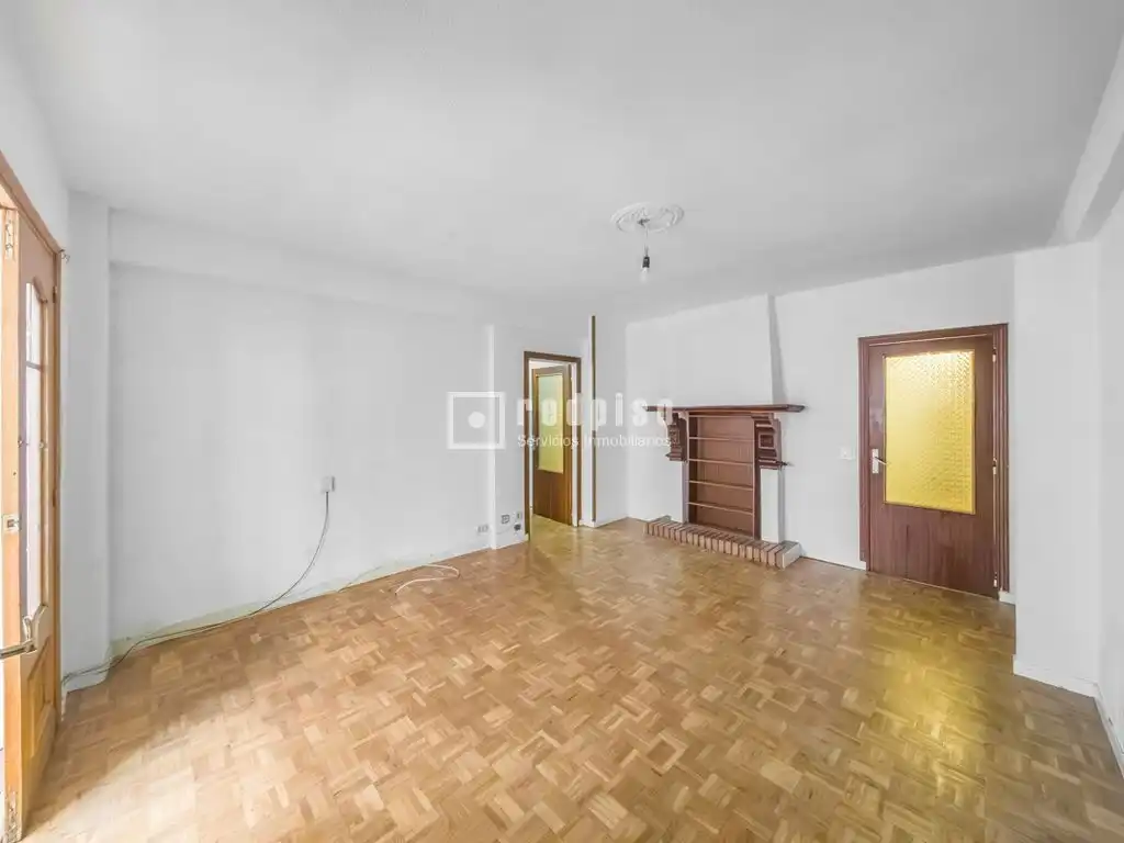Sala de estar de Piso en venta en Madrid con Calefacción y Terraza
