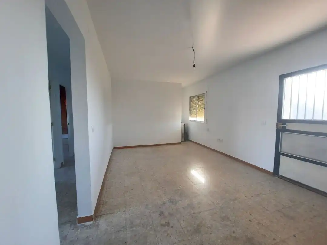 Flat for sale in Escalona  with Terrace