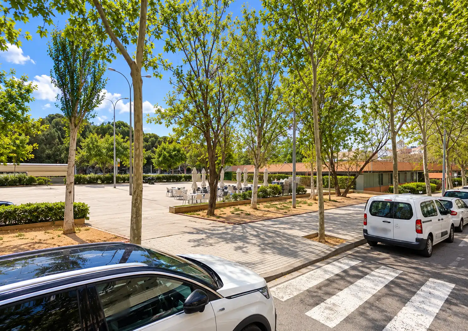 Parkplatz von Erdgeschoss zum Verkauf in Badalona mit Klimaanlage und Heizung