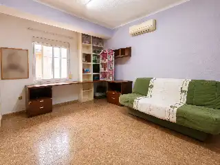 Dormitori de Casa adosada en venda en Centro