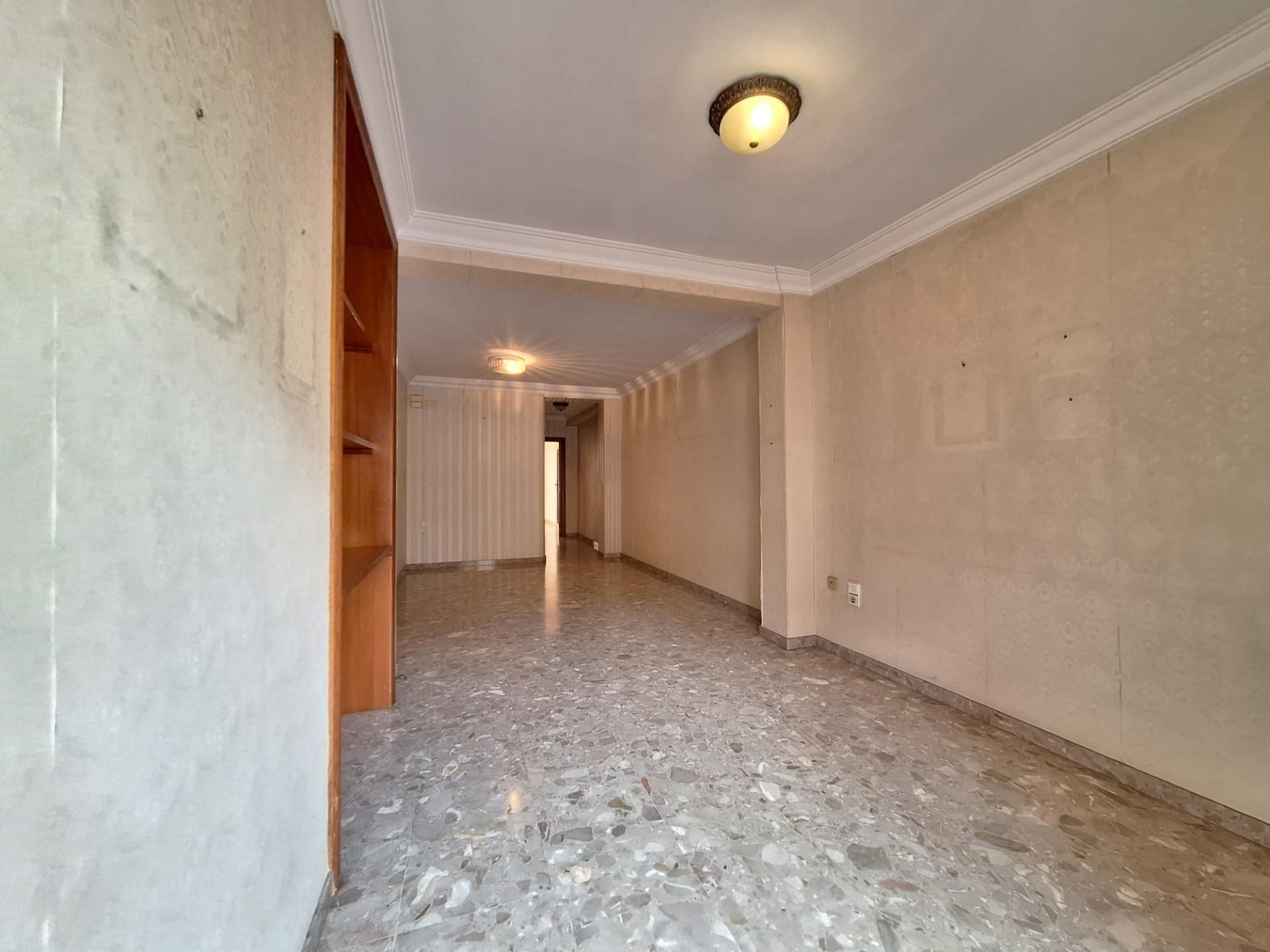 Flat for sale in Calle BERNABE SANCHIS, Benifaió