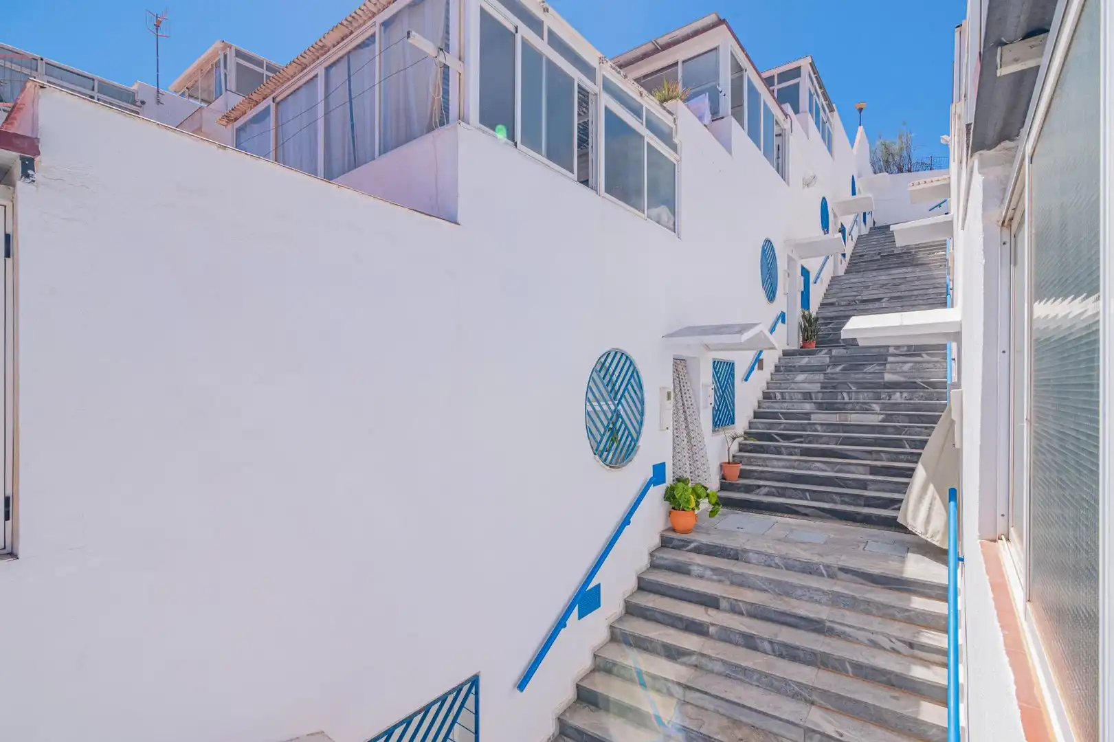 Vista exterior de Apartamento en venta en Almuñécar con Terraza
