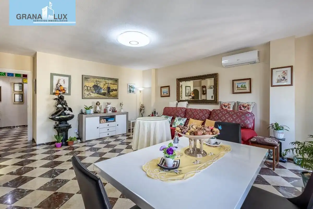 Pis amb piscina en venda a Calle de María Uceda Díaz, imagen 6