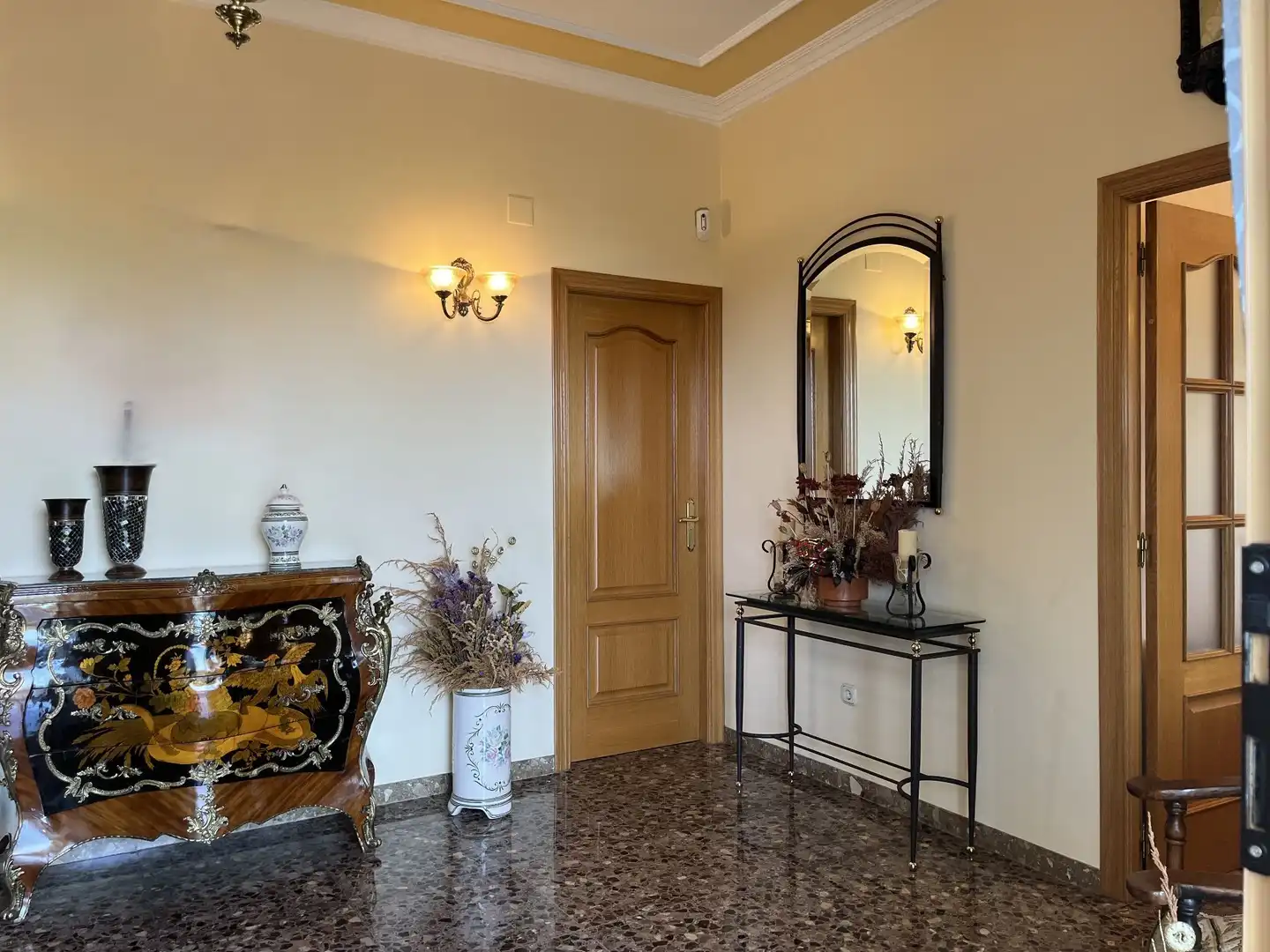 Houses for sale in Albaida  with Air Conditioner, Heating and Storage room