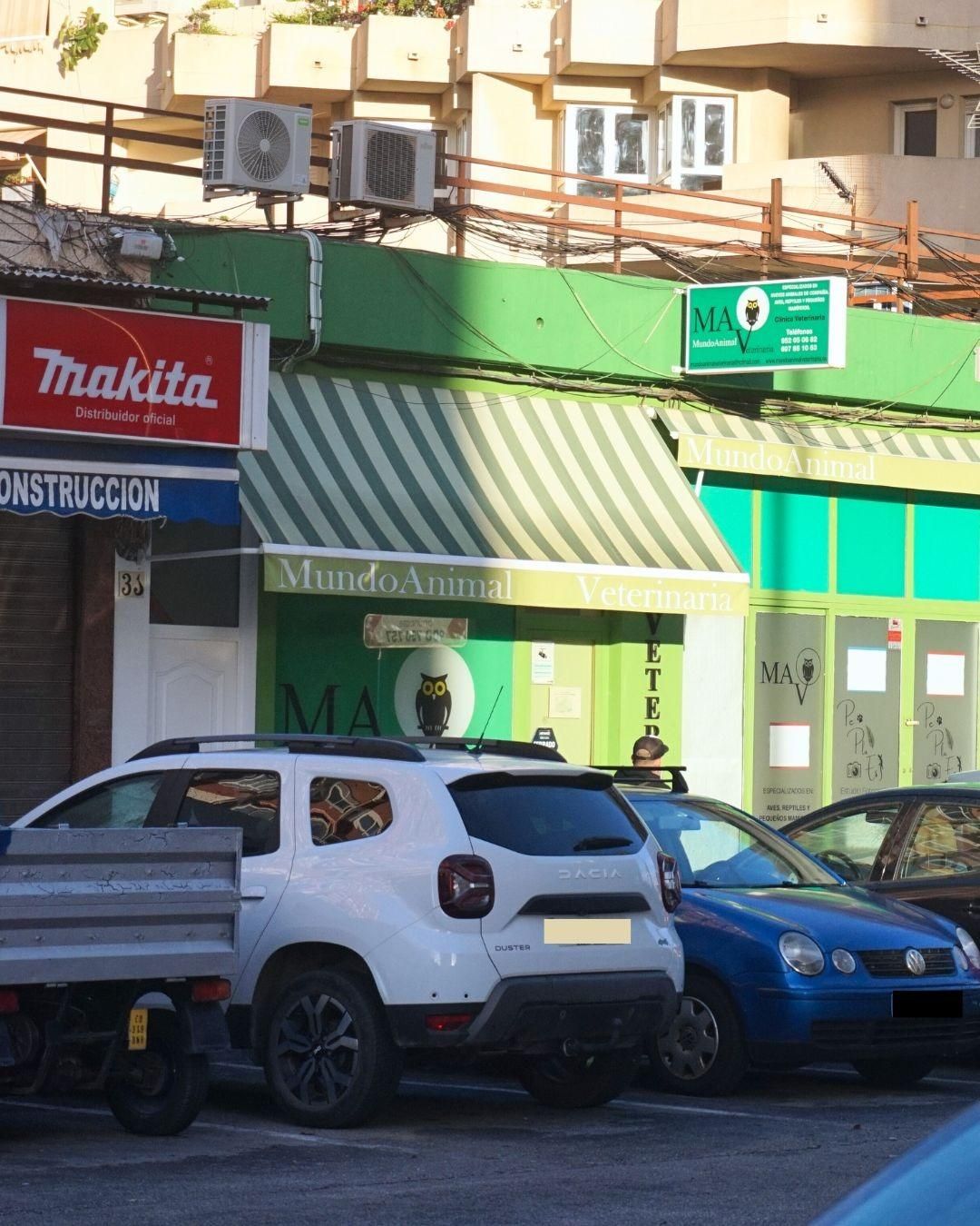 Vista exterior de Oficina de lloguer en Torremolinos