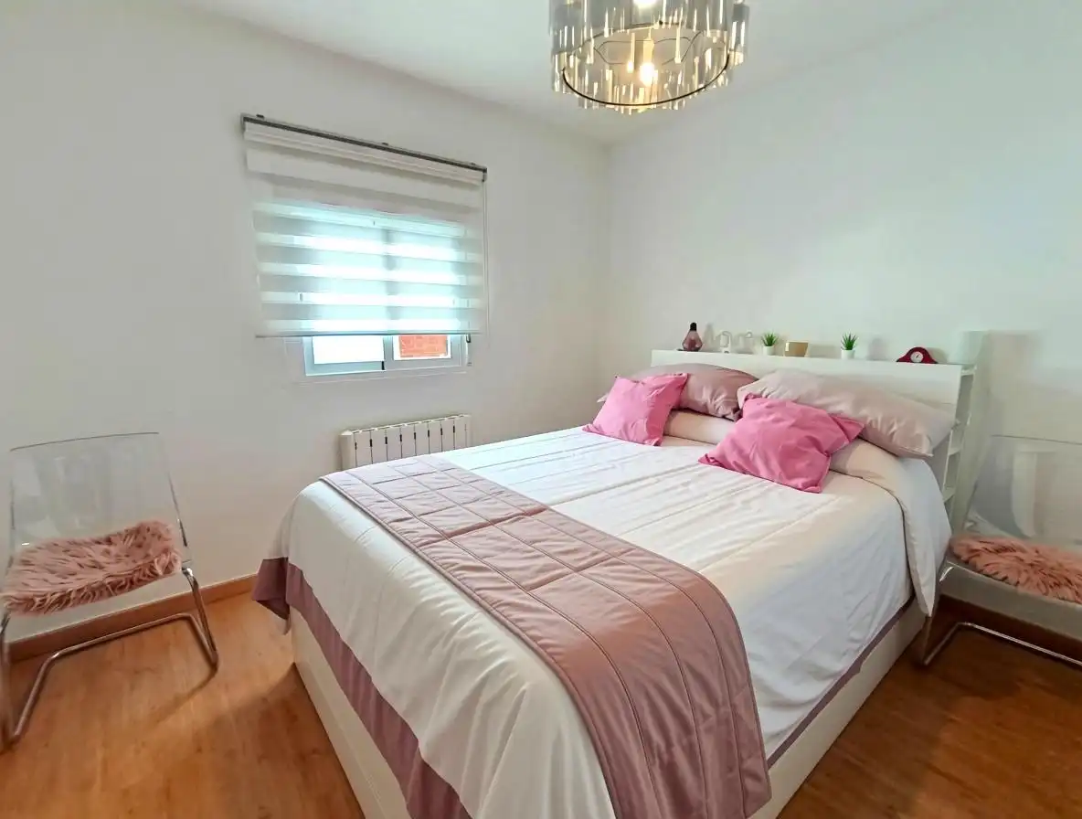 Schlafzimmer von Wohnung zum Verkauf in Leganés mit Klimaanlage, Heizung und Terrasse