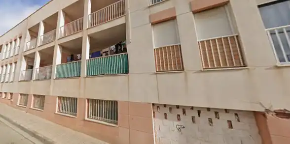 Individuel à vendre à Plaza de España 4