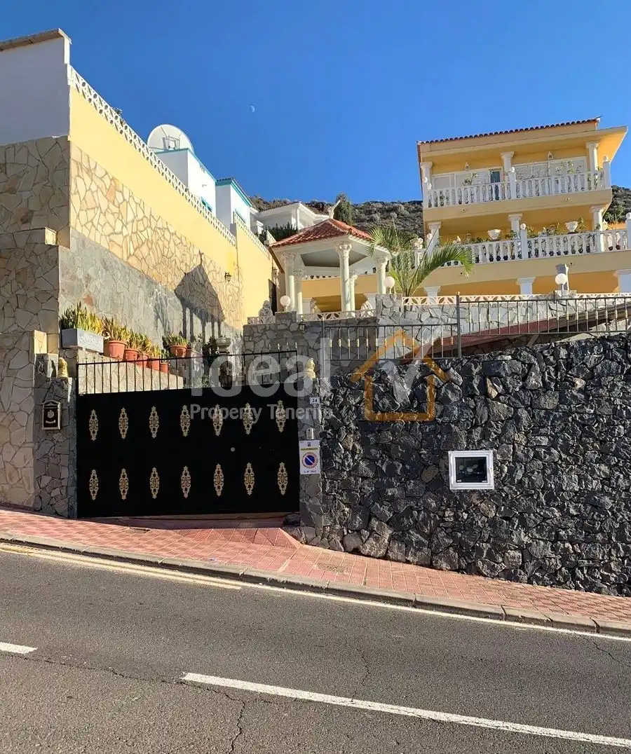 Detached house with pool for sale in Costa Adeje, imagen 34