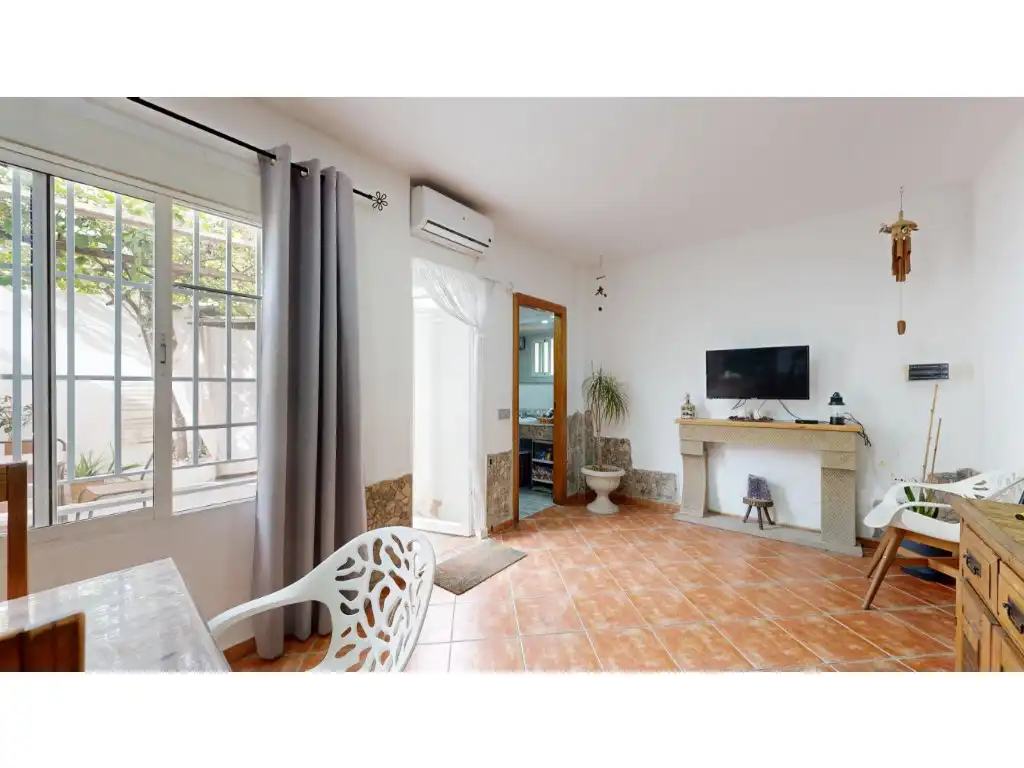 Living room of Houses for sale in Burjassot